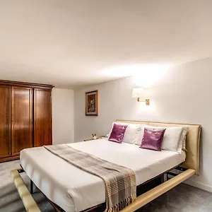 nel-cuore-di-trastevere-rome.it-romehotels.com/